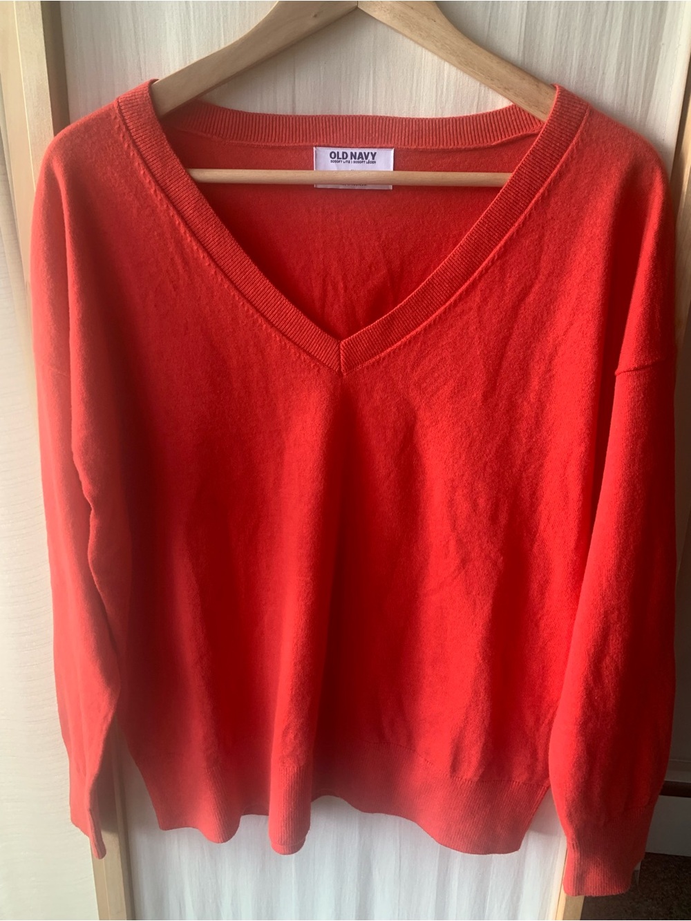 Old Navy VNeck SoSoft Lite Orange Cotton Blend Sweater Medium